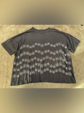 Natural Life Embroidered Flower Oversized Cotton Tee Women Sz L/XL Washed Black